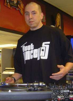 DJ @ War